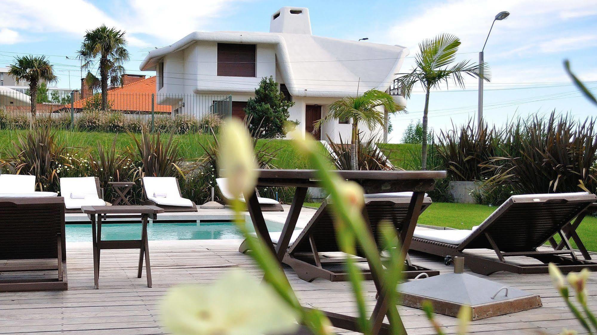 Costa Colonia - Riverside Boutique Hotel Colonia del Sacramento Exterior photo